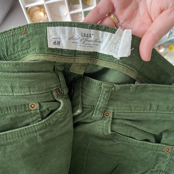 H&M Green Corduroy Pants - Picture 3 of 4